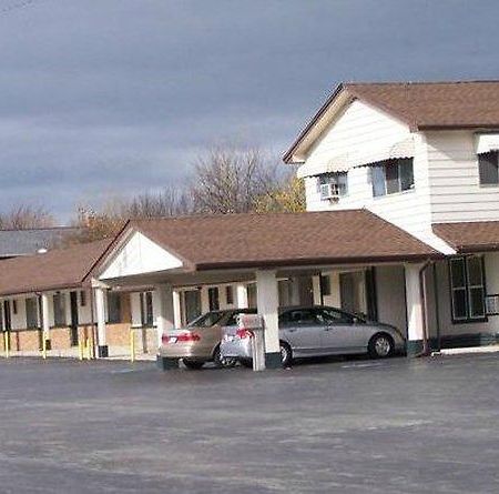 Delta Motel Bay City Exterior foto